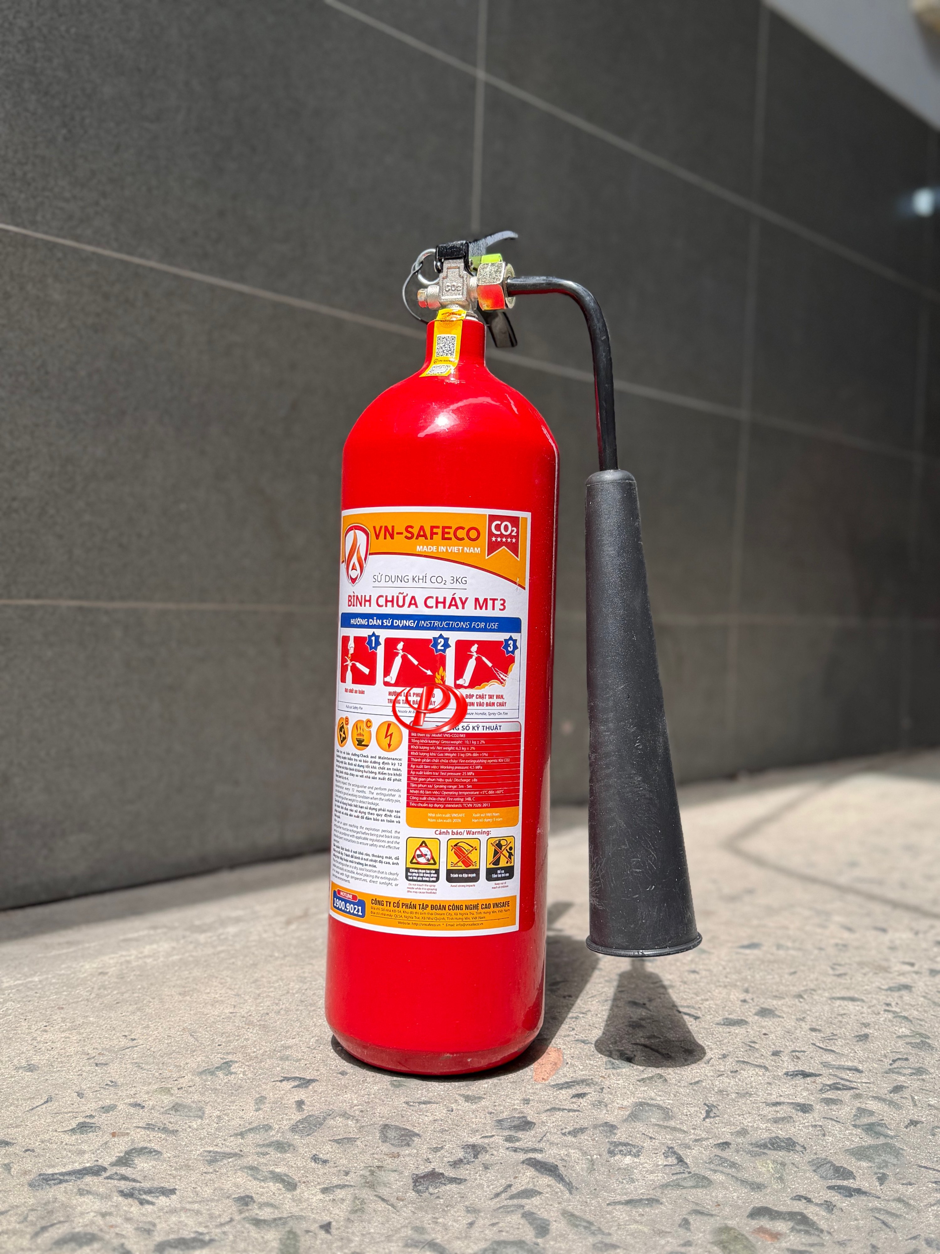 Bình Chữa Cháy Khí CO2 3kg VN-SAFECO VNS-CO2/M3